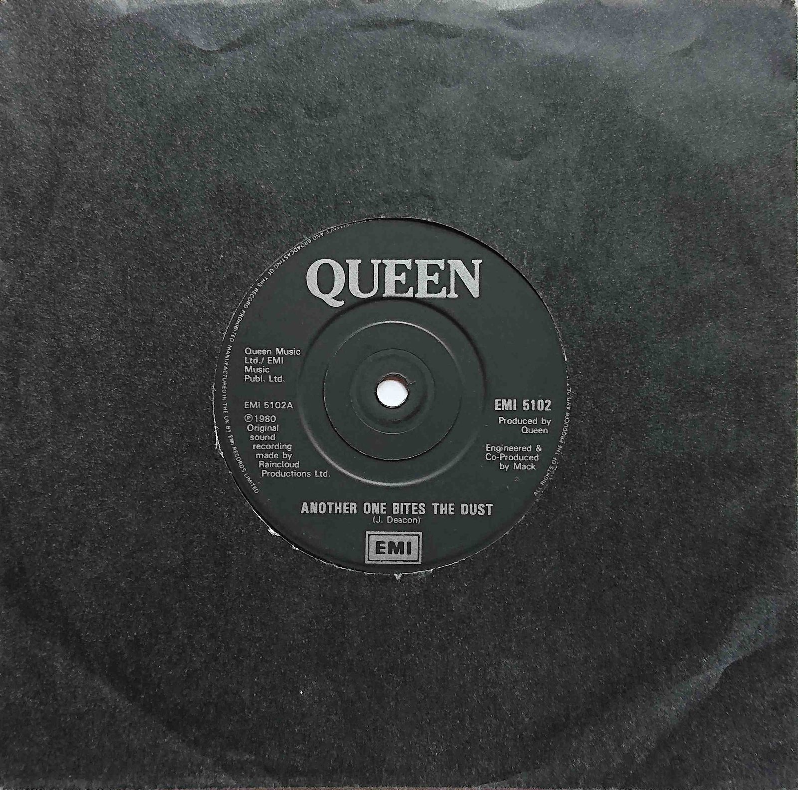 Picture of EMI 5102 Another one bites the dust Queen